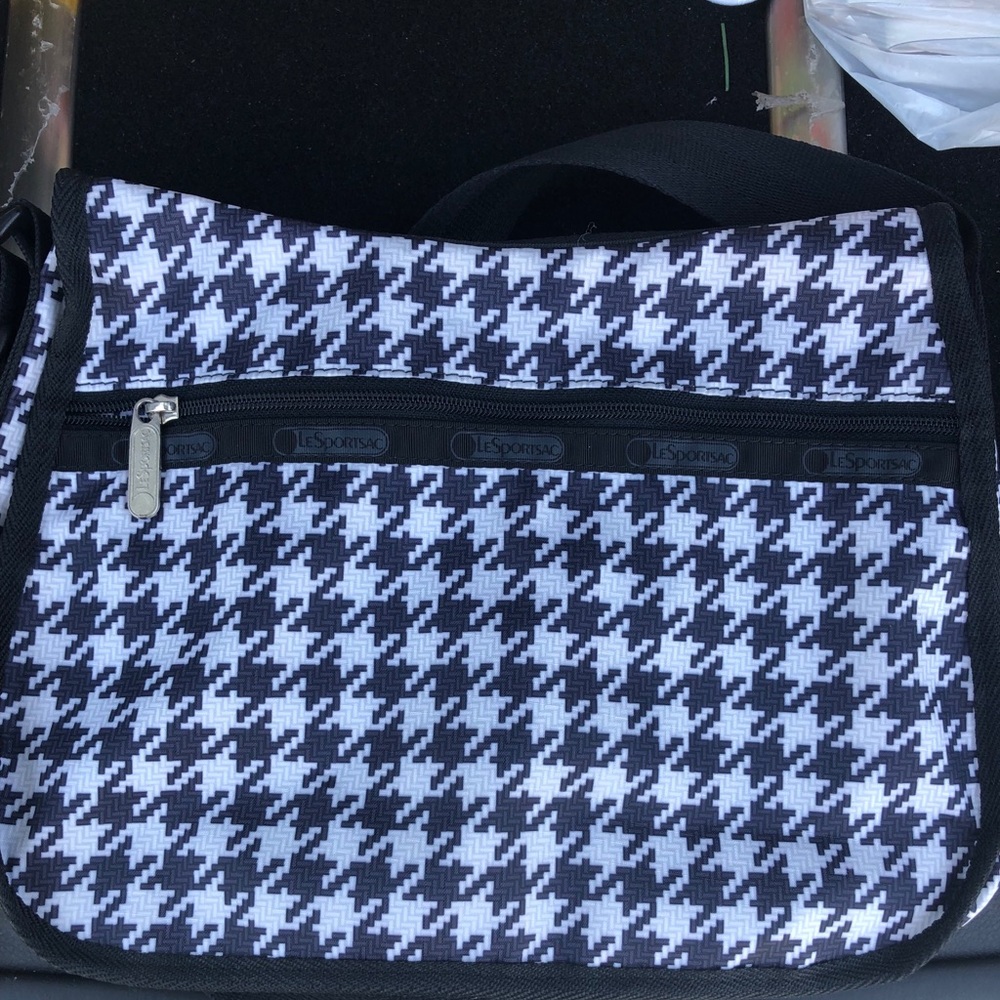 LeSportsac Medium Crossbody - Brand New